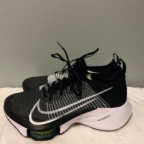 Nike Shoes - WOMEN’S 6.5 - Nike Air Zoom Tempo Next% Flyknit, Great Condition!